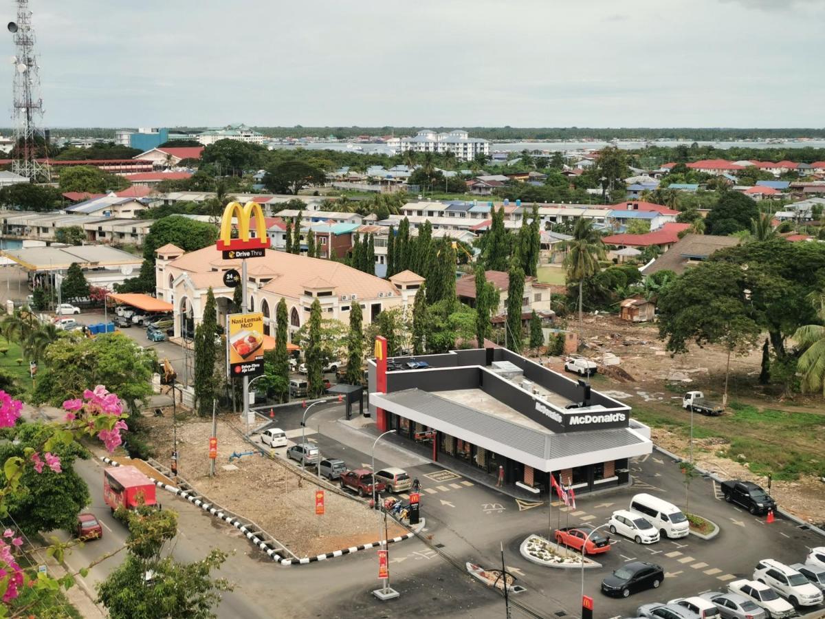 Green World Hotel Semporna Exterior photo